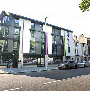 Kings Education Brighton