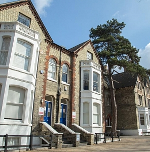 Select English Cambridge